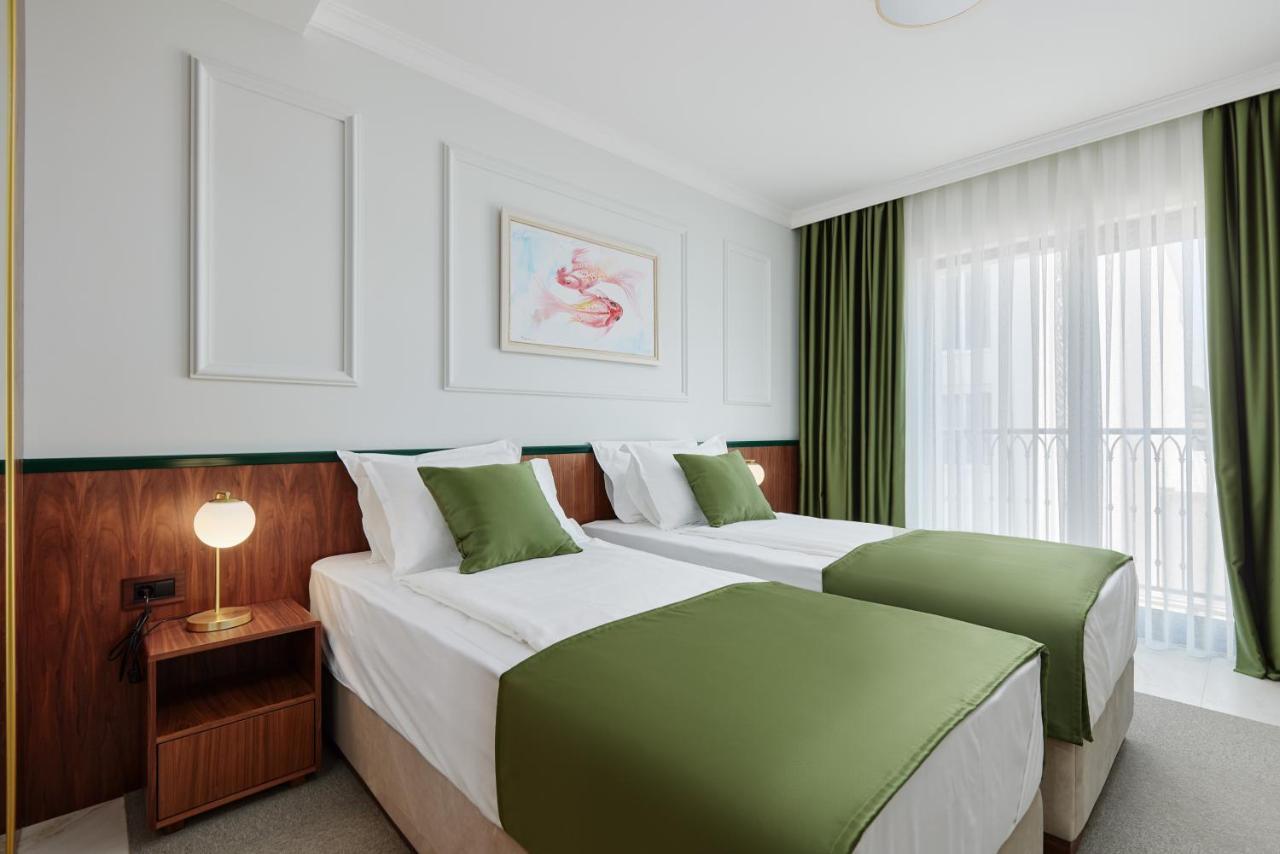 Hotel Diplomat By Aycon Budva Exterior photo